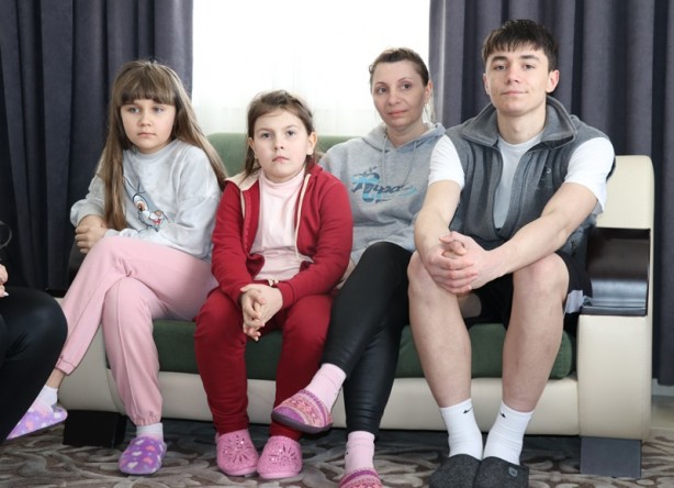 Foto - Ukraynalılara evini açtı! Gündem oldu