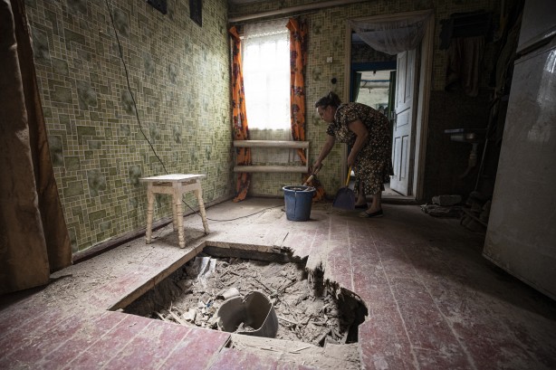 Foto - Ukrayna'nın Donetsk bölgesinde Rus hava saldırıları arttı