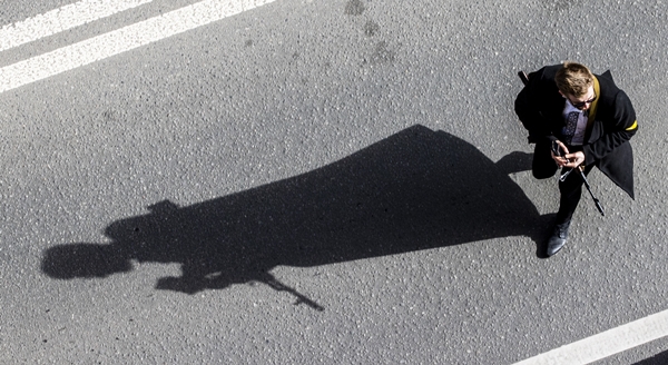 Foto - Ukrayna'nın en genç vekili silahlanıp Kiev sokaklarına indi