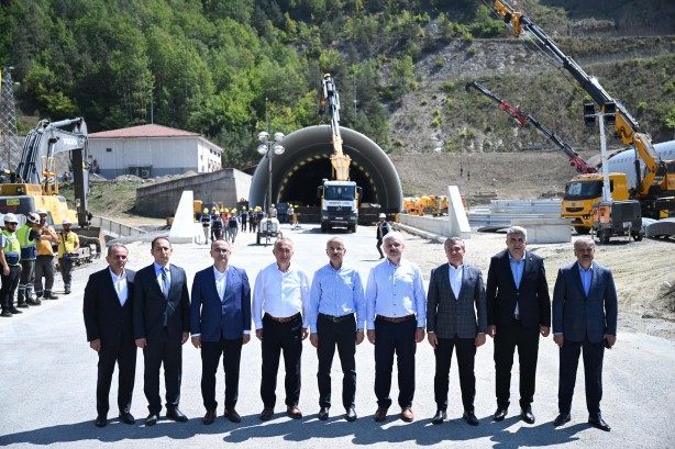 Foto - Ulaştırma Bakanı tarih verdi Bolu Dağı Tüneli’nde sona doğru
