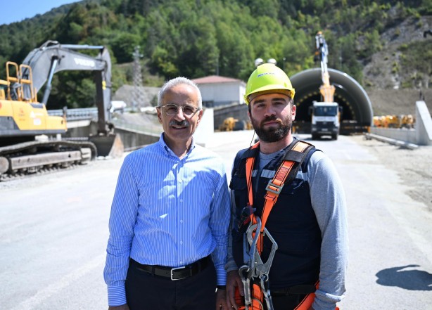 Foto - Ulaştırma Bakanı tarih verdi Bolu Dağı Tüneli’nde sona doğru