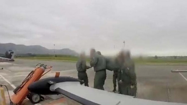 Foto - Ülke ayağa kalktı! Ordudaki kadın pilotun görüntüleri depreme neden oldu