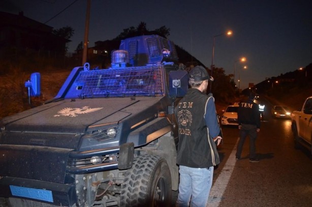 Foto - Ülke genelinde 'Huzurlu Sokaklar ve Terör Suçları Uygulaması'