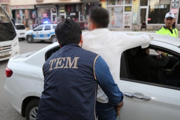 Ülke genelinde 'Huzurlu Sokaklar ve Terör Suçları Uygulaması'