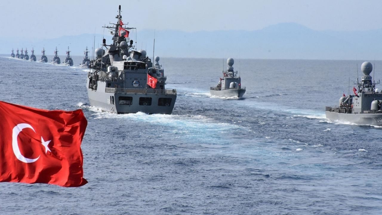 Foto - Ülkede panik: 'Türk uçak gemisi, denizaltılar çıkarma gemileri, kamikaze İDA'ları geliyor' diyerek duyurdular