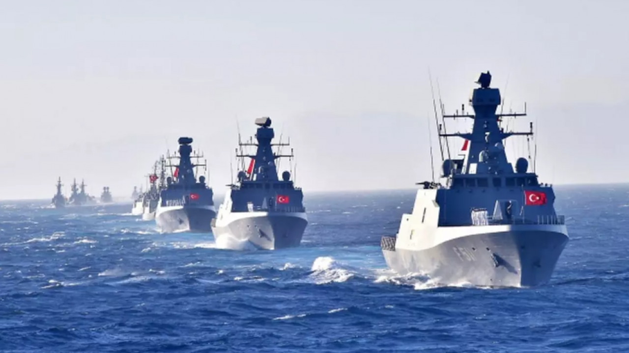 Foto - Ülkede panik: 'Türk uçak gemisi, denizaltılar çıkarma gemileri, kamikaze İDA'ları geliyor' diyerek duyurdular