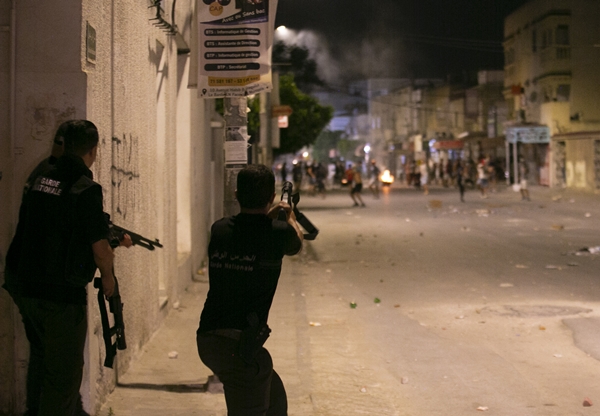 Foto - Ülkede protestolar şiddetlendi... Yeni bir Arap Baharı kapıda mı?