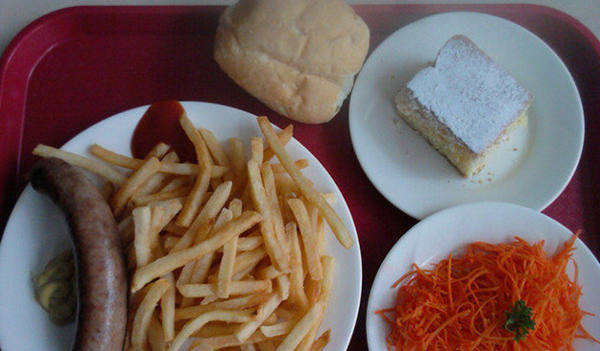 Foto - Ülkelere göre çocukların öğle yemekleri 