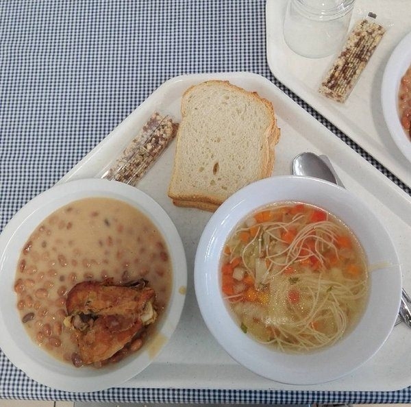 Foto - Ülkelere göre çocukların öğle yemekleri 