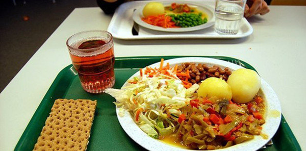 Foto - Ülkelere göre çocukların öğle yemekleri 