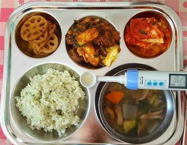 Foto - Ülkelere göre çocukların öğle yemekleri 