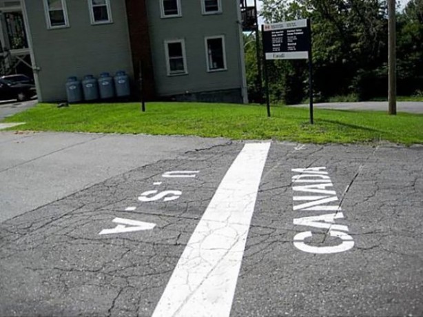 Foto - Ülkeleri birbirinden ayıran en ilginç sınır çizgileri