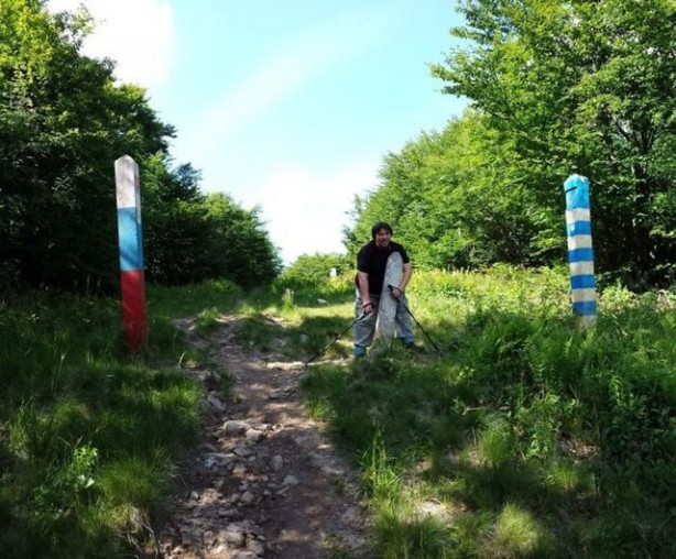 Foto - Ülkeleri birbirinden ayıran en ilginç sınır çizgileri