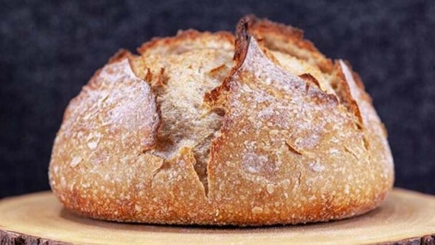 Foto - EKMEK Avrupa ve Avustralya'da azodikarbonamid (ADA, E927) koruyucu madde içeren ekmek yasaklanmıştır. Unu beyazlatmak için kullanılan bu katkı maddesi uzun süre taze kalmasına yardımcı olur. 