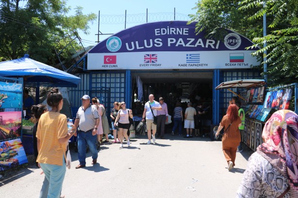Foto - 'Ülkemiz pahalı' diyerek Edirne'ye akın ettiler