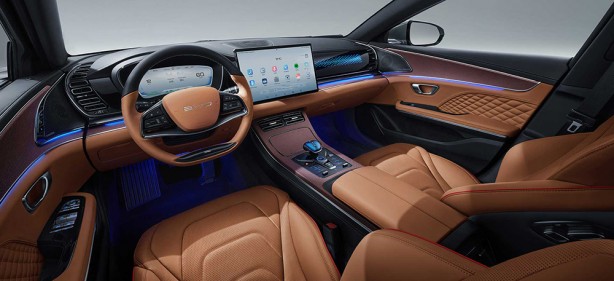 Foto - Ülkemize yüzde 10 ÖTV dilimiyle girecek olan BYD ATTO 3 "Yılın Elektrikli Otomobili" seçildi