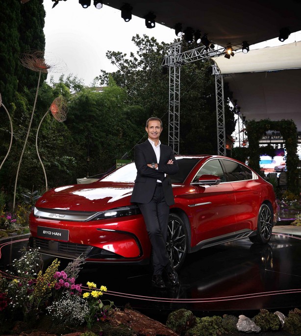 Foto - Ülkemize yüzde 10 ÖTV dilimiyle girecek olan BYD ATTO 3 "Yılın Elektrikli Otomobili" seçildi