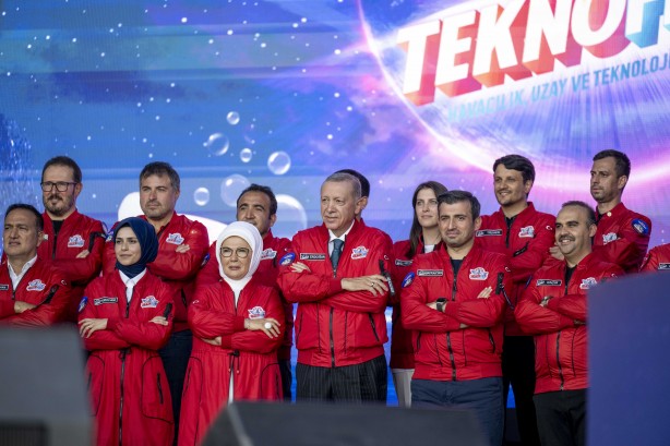 Foto - Ülkemizin Süper Türkleri... Çok yakında VAR'ın yerini alabilir! Dünya devleri her an peşimize düşebilir