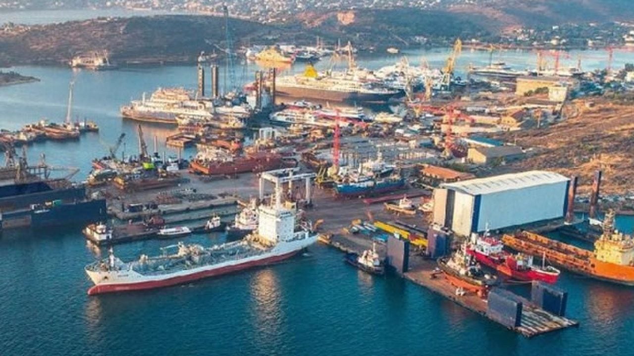 Foto - Ülkenin kritik limanı İsrailli savunma sanayi şirketine satılıyor: Halk 'bu bir kabus' diyerek sokaklara döküldü