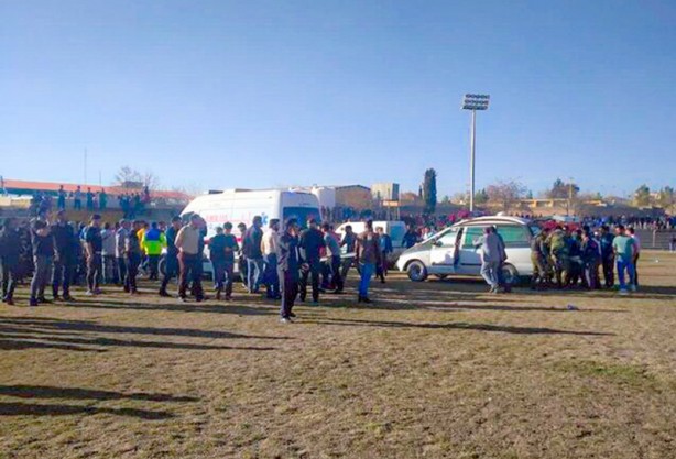 Foto - Ülkenin Spor Bakanı'nı taşıyordu! Komşu'da helikopter düştü