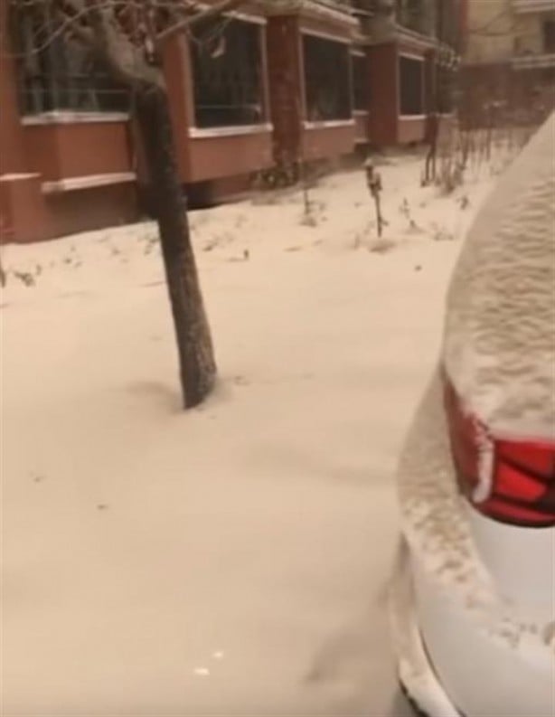 Foto - Ülkeye sarı kar yağdı