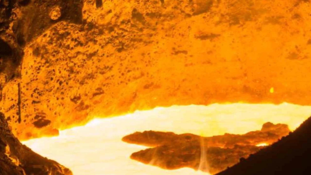 Ülkeyi havalara uçuracak keşif: 1,5 milyar dolar değerinde altın bulundu