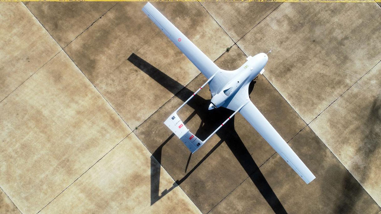 Foto - Ülkeyi kurtarmak için Türkiye'den acil olarak 6 adet TB2 SİHA aldılar