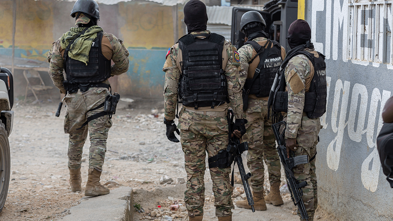 Ülkeyi sarsan çete savaşı! 50'den fazla ölü var