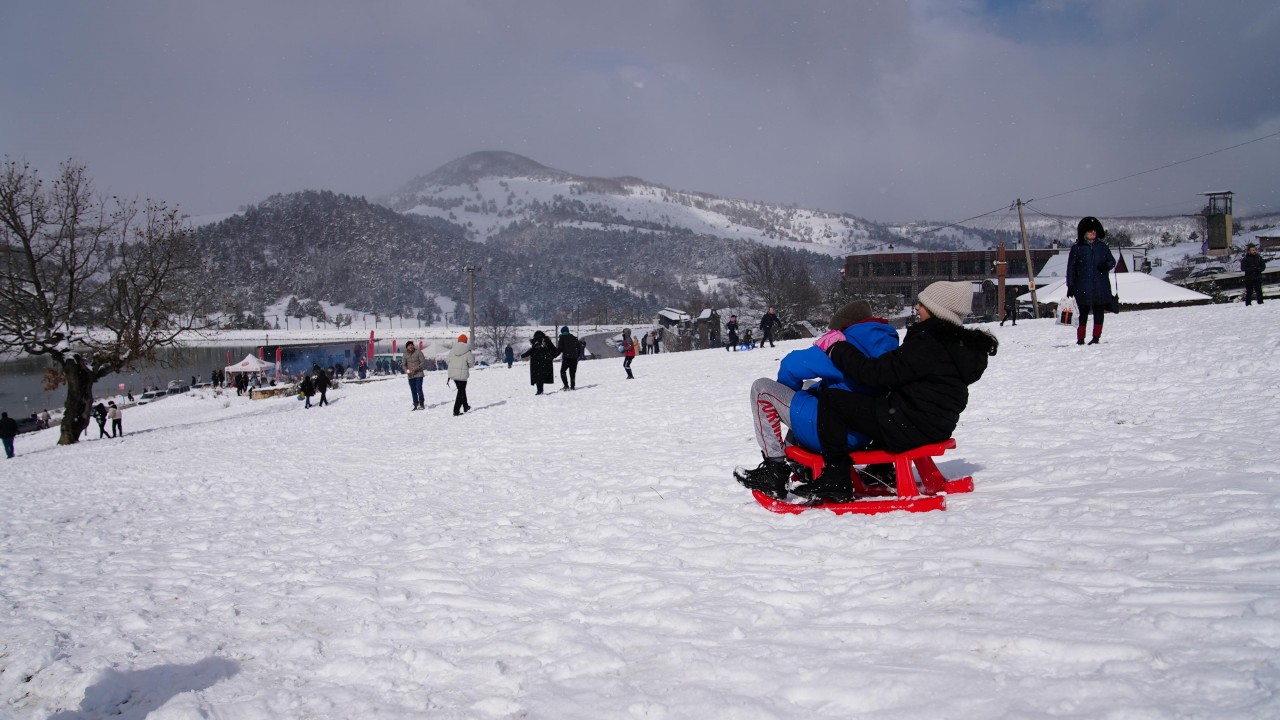 Foto - Uludağ dolunca rotayı oraya çevirdiler: Kar Festivalinde Unutulmaz Anlar!