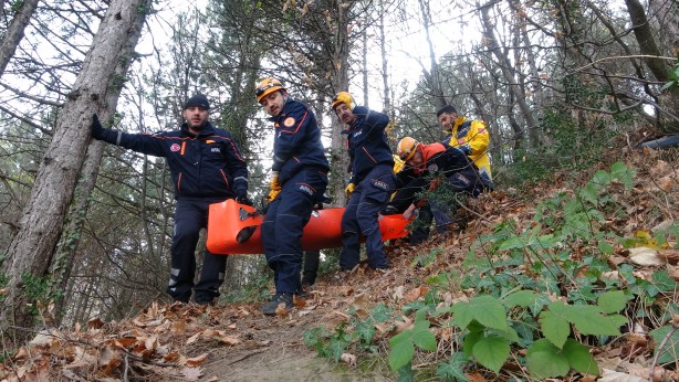 Foto - Uludağ'da 12 saatlik can pazarı