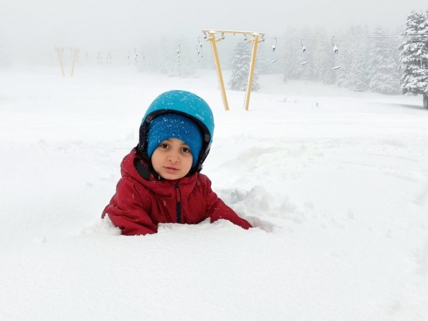 Foto - Uludağ'da kar kalınlığı 40 santimetreyi buldu!