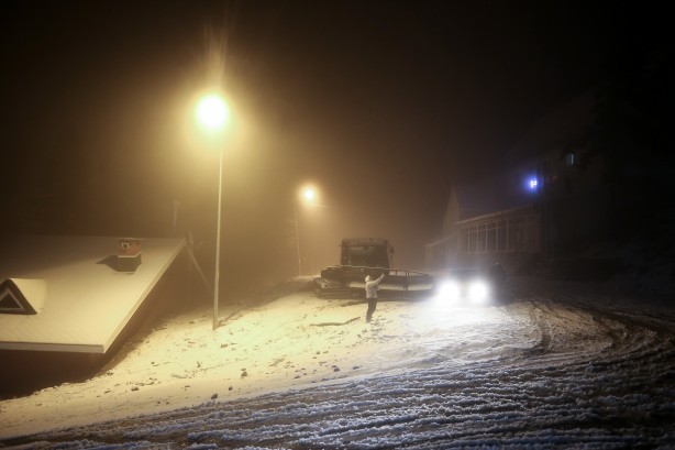 Foto - Uludağ'da kar yağışı başladı!