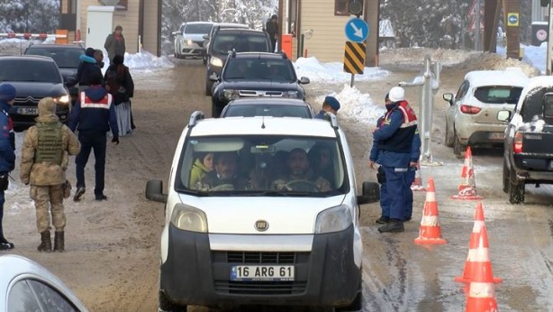 Foto - Uludağ'da tatilci yoğunluğu yaşanıyor