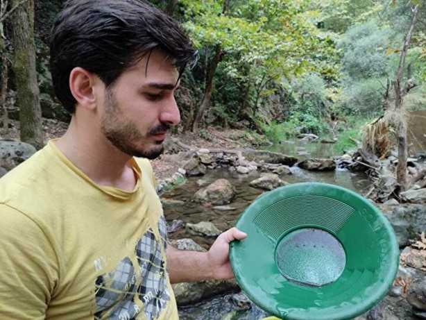 Foto - Uludağ'ın eteklerini karış karış arayıp avuç avuç altın topluyorlar! Servet kazanıyorlar
