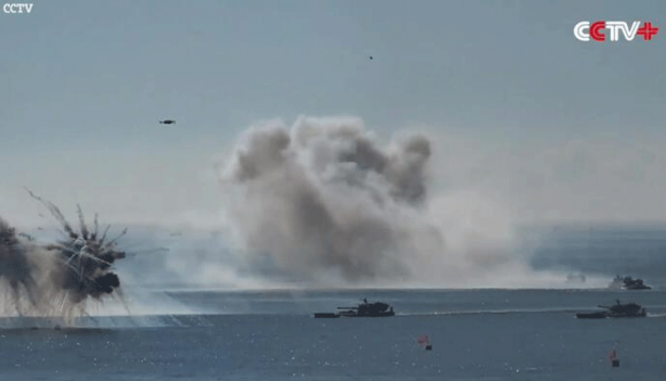 Foto - Uluslararası ajanslar "dünya savaşı kapıda" dedi! Çin'den 3 dakika boyunca füze yağmuru