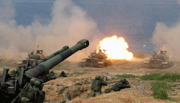 Foto - Uluslararası ajanslar "dünya savaşı kapıda" dedi! Çin'den 3 dakika boyunca füze yağmuru