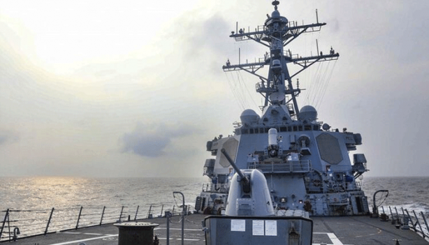 Foto - Uluslararası ajanslar "dünya savaşı kapıda" dedi! Çin'den 3 dakika boyunca füze yağmuru