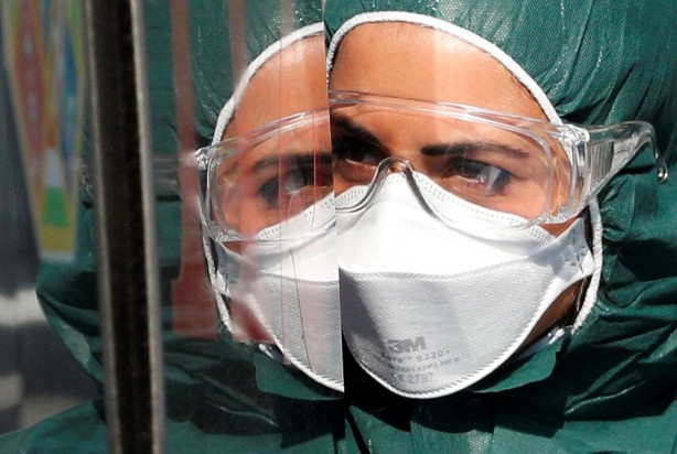 Foto - Uluslararası ajanslar salgının üssündeki korkutan gelişmeyi böyle duyurdu: Doktorlar bile şokta!