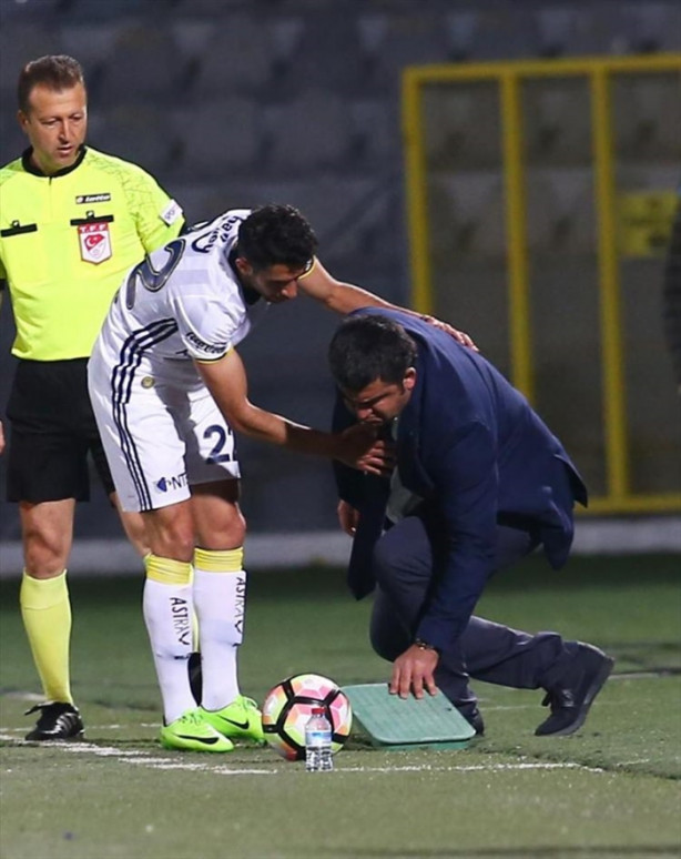 Foto - Ümit Özat talihsizlik yaşadı