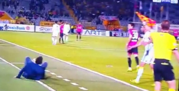 Foto - Ümit Özat talihsizlik yaşadı