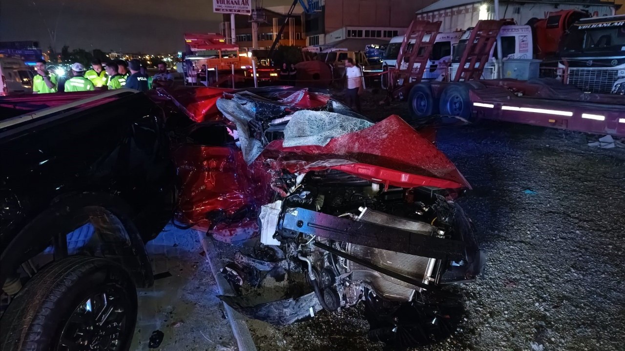 Foto - Ümit Özdağ ve Özgür Özel gibiler hala ‘ucuzlatacağız’ diyor! Alkol illeti yine yaptı yapacağını