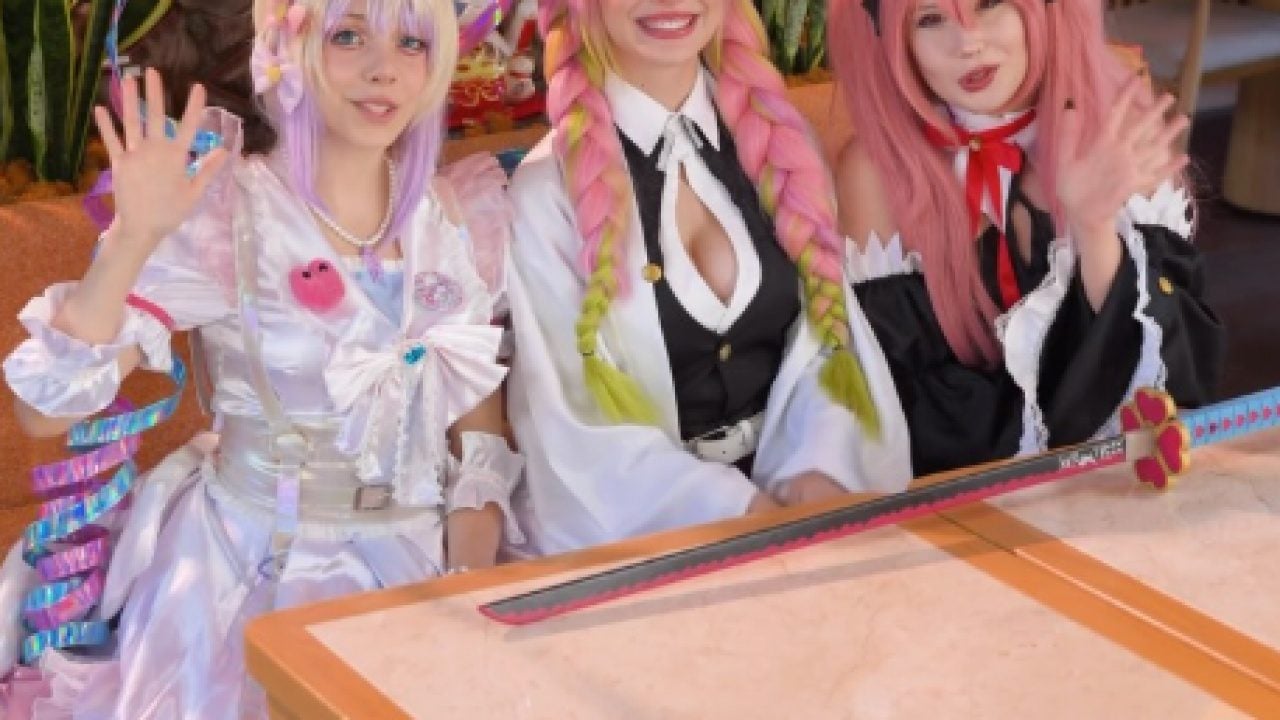 Foto - Ümraniye’de anime etkinliğine tepki! Dünya tehlikeli gördü bizde baş tacı ediliyor