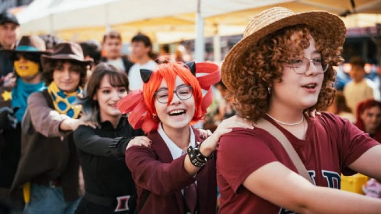 Foto - Ümraniye’de anime etkinliğine tepki! Dünya tehlikeli gördü bizde baş tacı ediliyor