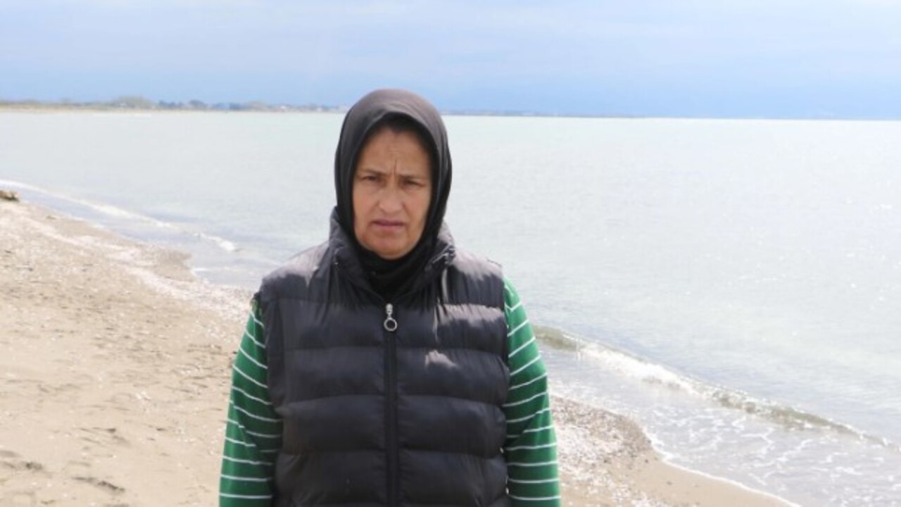 Foto - Umudunu hiç yitirmedi! 132 gündür sahilde onu bekliyor