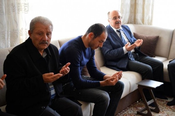 Foto - Umut Bulut'u yalnız bırakmadılar