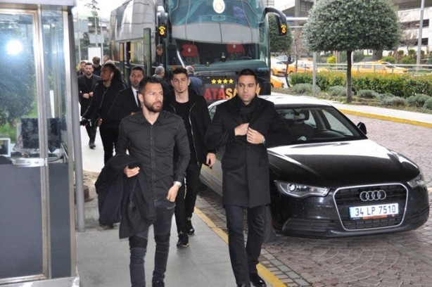 Foto - Umut Bulut'u yalnız bırakmadılar