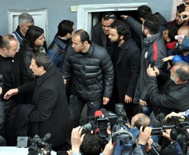 Foto - Umut Bulut'u yalnız bırakmadılar