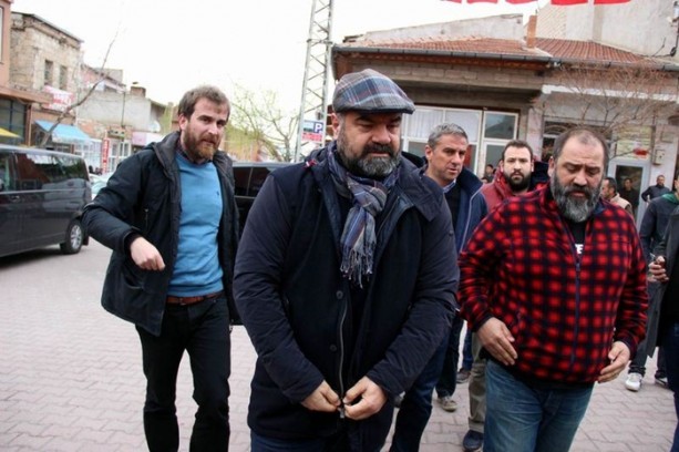 Foto - Umut Bulut'u yalnız bırakmadılar