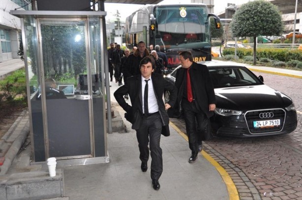 Foto - Umut Bulut'u yalnız bırakmadılar