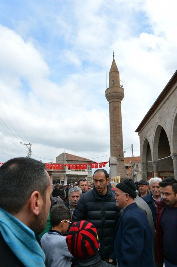 Foto - Umut Bulut'u yalnız bırakmadılar